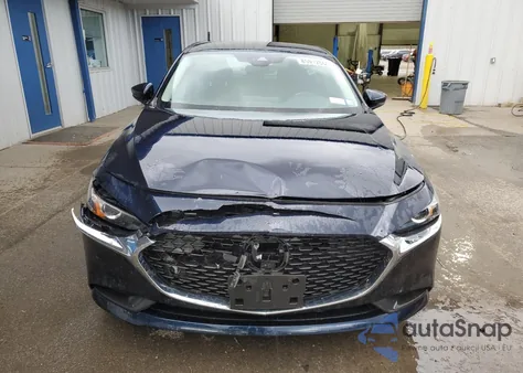 2021 Mazda 3 Select z USA, uszkodzony, nr VIN JM1BPBBL3M1326981